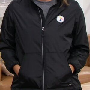 NWT Steelers Black Windbreaker Jacket size Medium